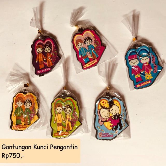 Souvenir Gantungan Kunci Pengantin