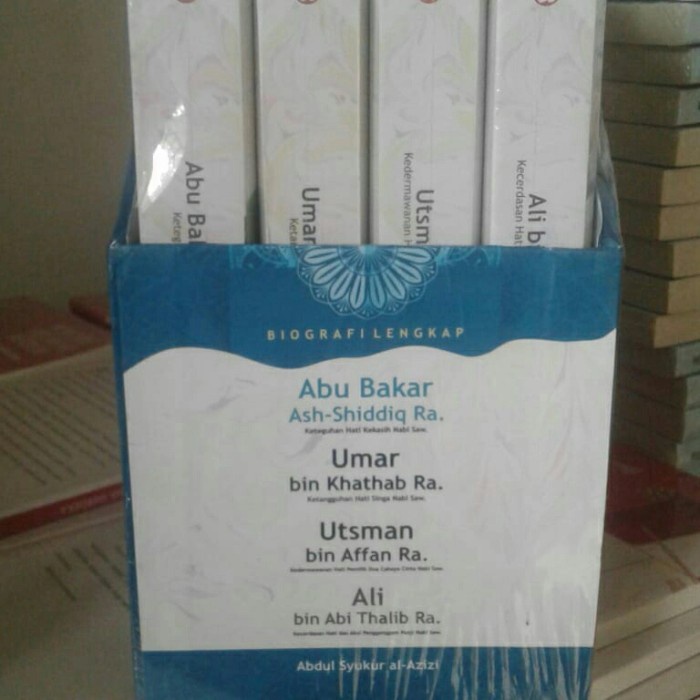 

PROMO!!! PAKET BIOGRAFI KHULAFAUR RASYIDIN HC BOX TERLARIS