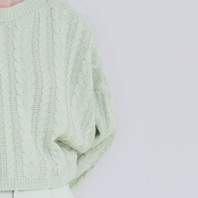 Elior crop cable sweater / sweater crop rajut / lbs sweater crop