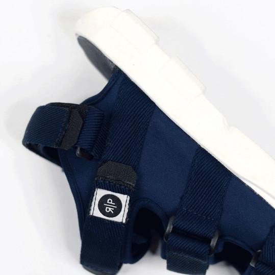 Stok Baru>$$bgs-950   Wakatobi Navy Blue - Sandal Gunung Pria dan Wanita - Runo Project