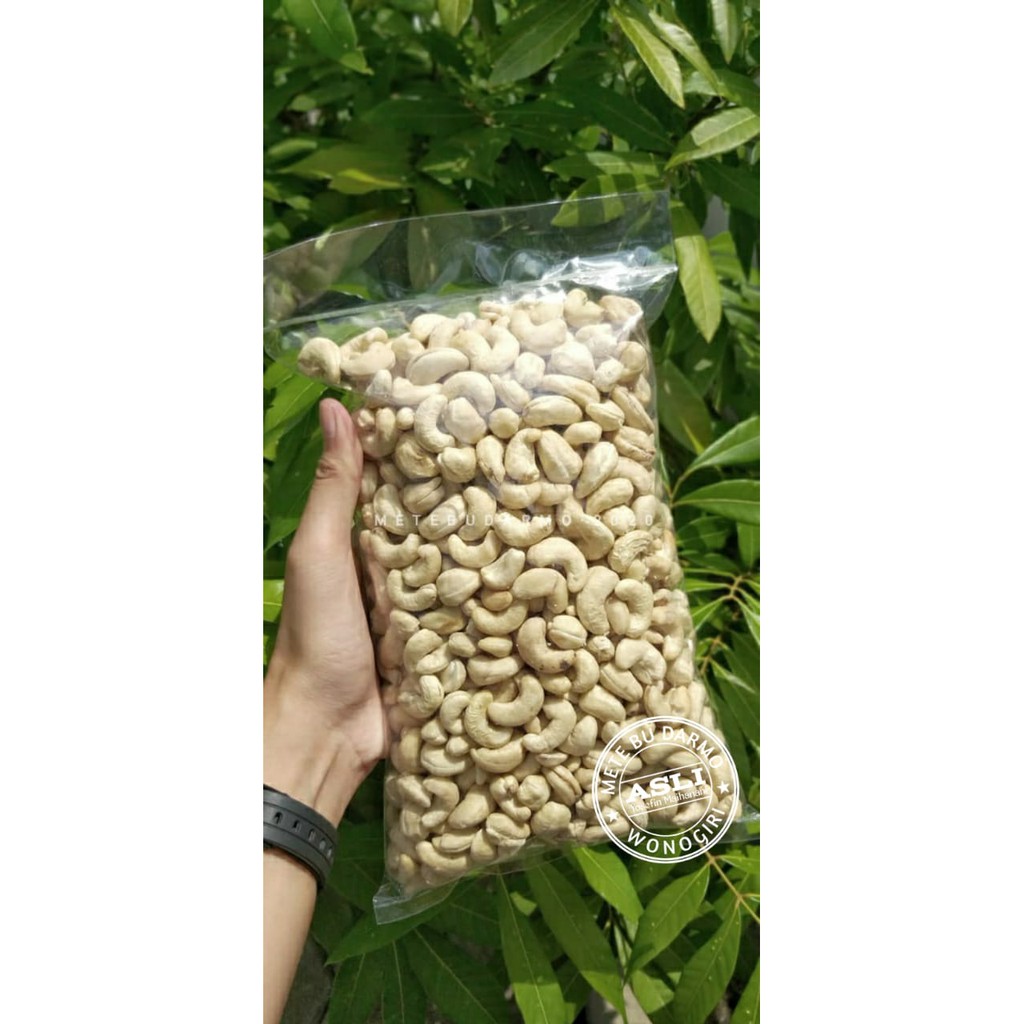 

(GRATIS ONGKIR) KACANG METE BU DARMO KEMASAN 1 KG MENTAH PREMIUM CASHEW WONOGIRI