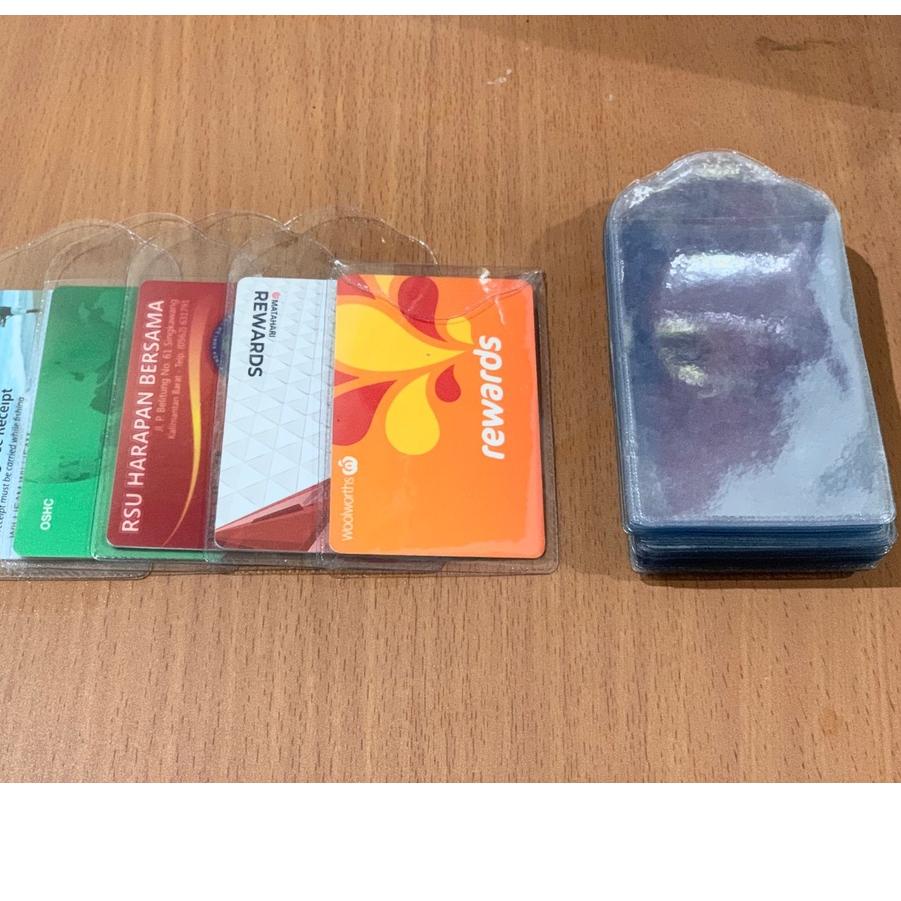 

PLASTIK ID NAME TAG , 6 X 9 pass PLASTIK KTP, SIM, kartu | kartu e-tol isi 100 PCS ..