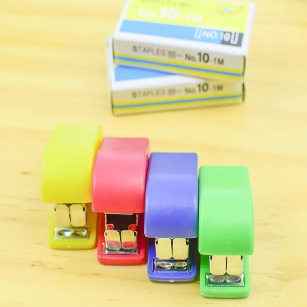 (Aaoottuuoo5.Id) 1pc Stapler Mini Warna Acak Untuk Sekolah / Kantor