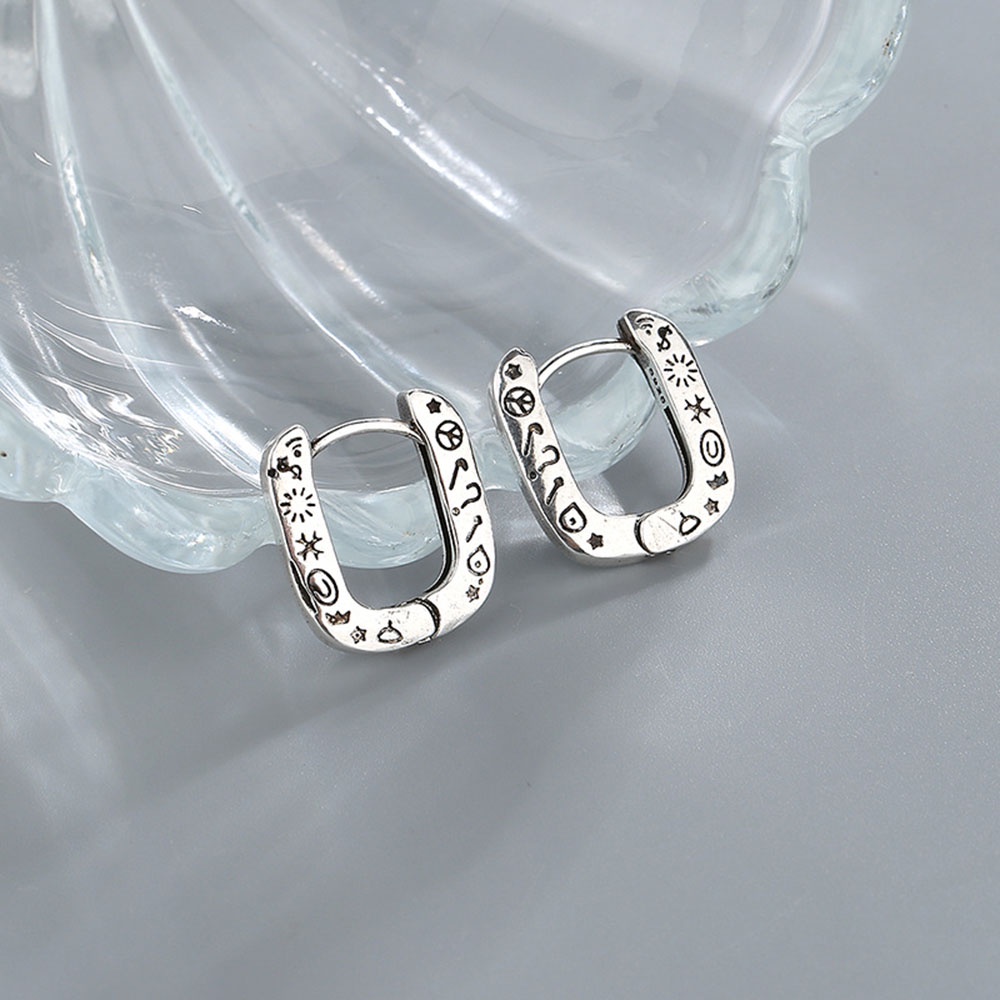 Anting hoop Bentuk U Desain Graffiti Gaya Punk Untuk Wanita