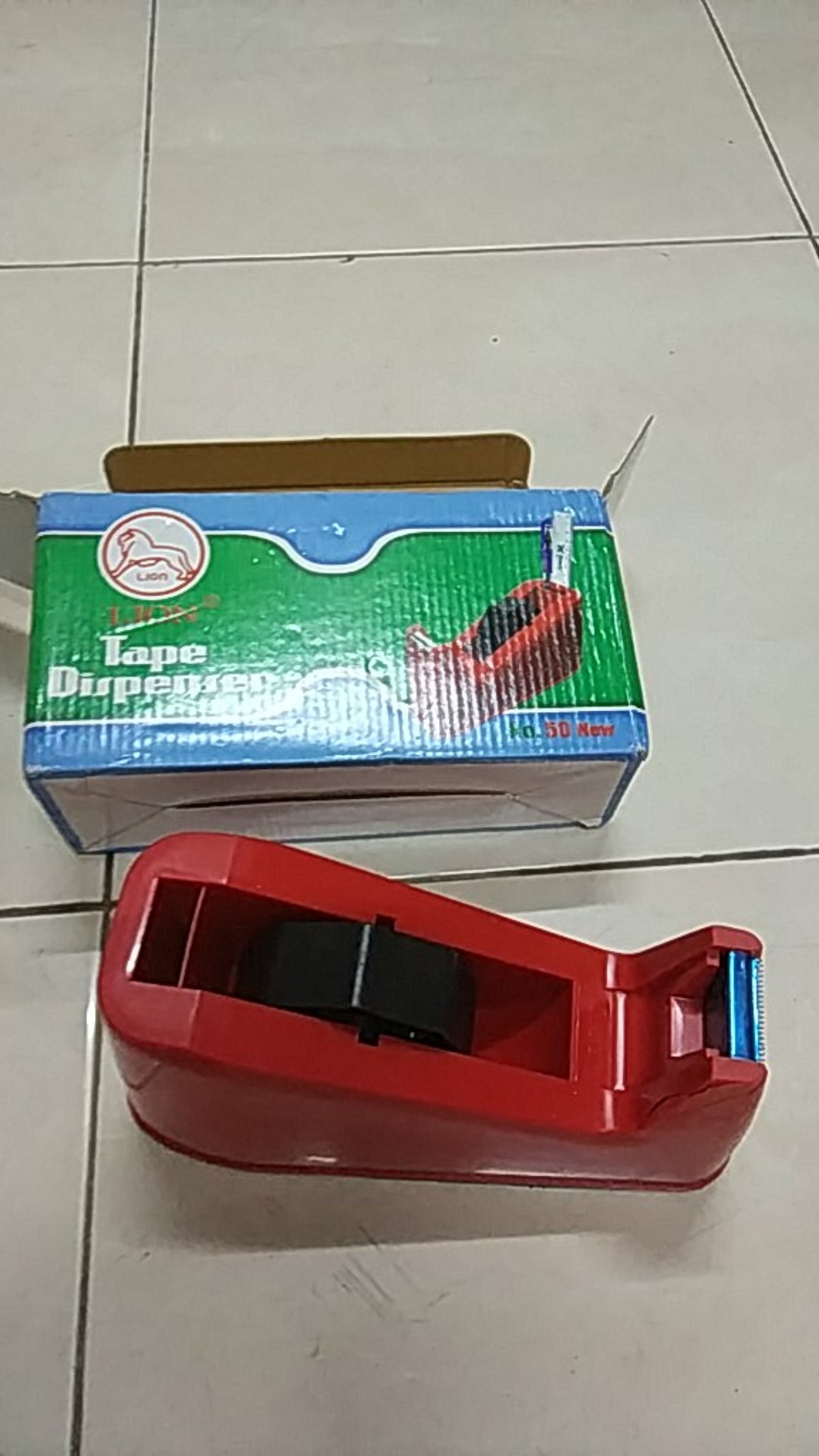 Tape Dispenser/tempat Isolasi Lion Besar Td-50