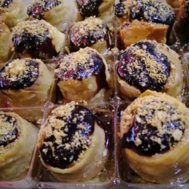 

Arabic Sweet - Baklava Roll Mixnut