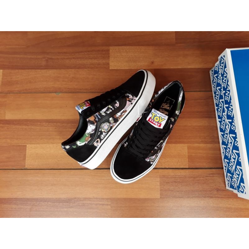 SEPATU VANS OLDSKOOL X TOY STORY PREMIUM ORIGINAL