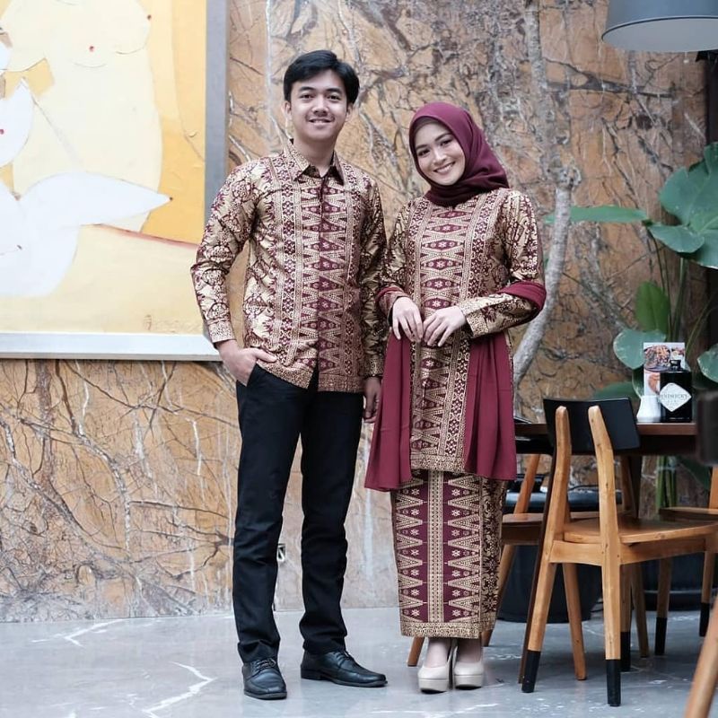 KEBAYA COUPLE TUNANGAN MODERN 2021 BATIK PRADA SONGKET PALEMBANG TERBARU BATIK KAPEL KONDANGAN PASAN