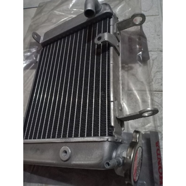 radiator assy CB150cbu thailand