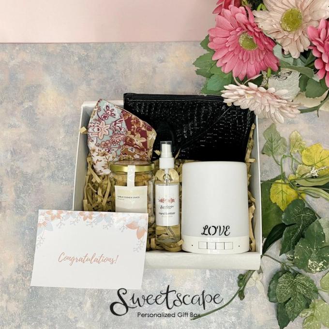 

GIFT BOX PACKAGE 207-PAKET HAMPERS 207 - LUCKY GIFT BOX - KADO ULTAH SDG46849E