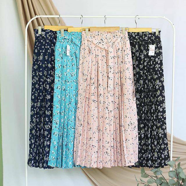 PATTERN SKIRT