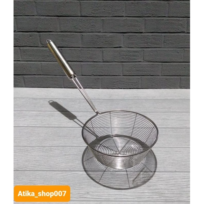 SARINGAN MIE STAINLESS DIAMETER 18cm  SARINGAN MIE SERBAGUNA