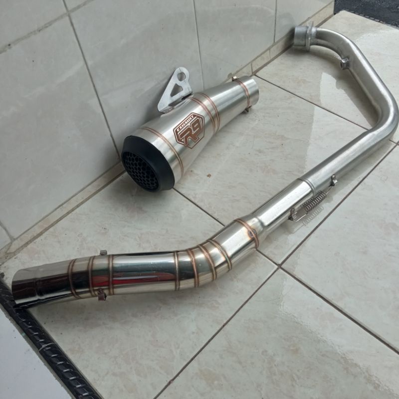 Knalpot R9 GP SERIES Cbr 150r facelift k45a lokal Cbr 150r new