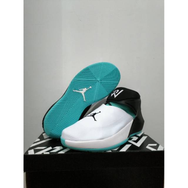 SEPATU BASKET AIR JORDAN WHY NOT ZERO.1 NOAH