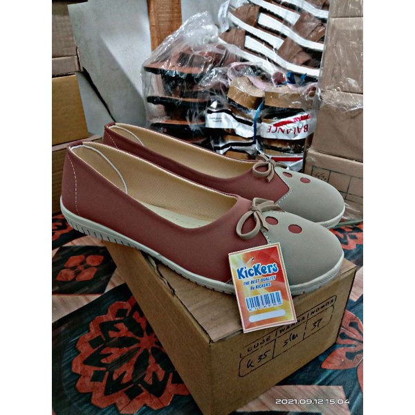 Flatshoes Sepatu Wanita Kickers |  Sepatu Casual Wanita Tanpa Tali silang