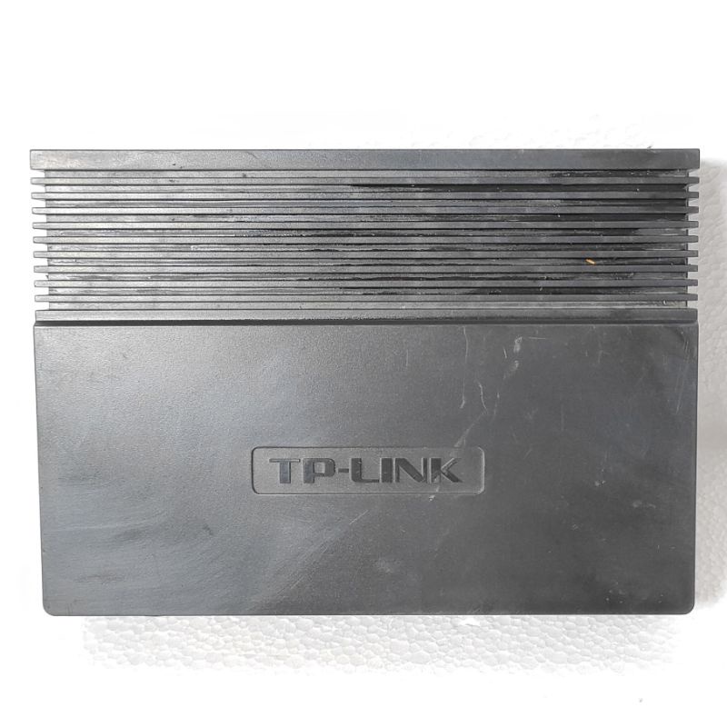 TP-link 16 Port TL-SF1016D