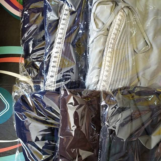 Bun Dewi : Hijab Syiria Pet Renda Jumbo, Bergo Polos Pinguin