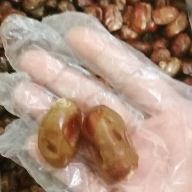 

Kurma Khalas 500gram