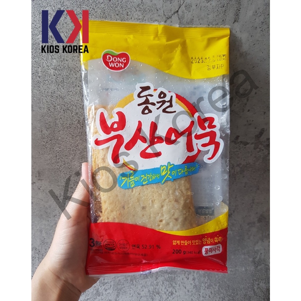 

Dongwon Korean Fish Cake 200gram - Odeng / Eomuk Omuk / Kue Ikan Korea