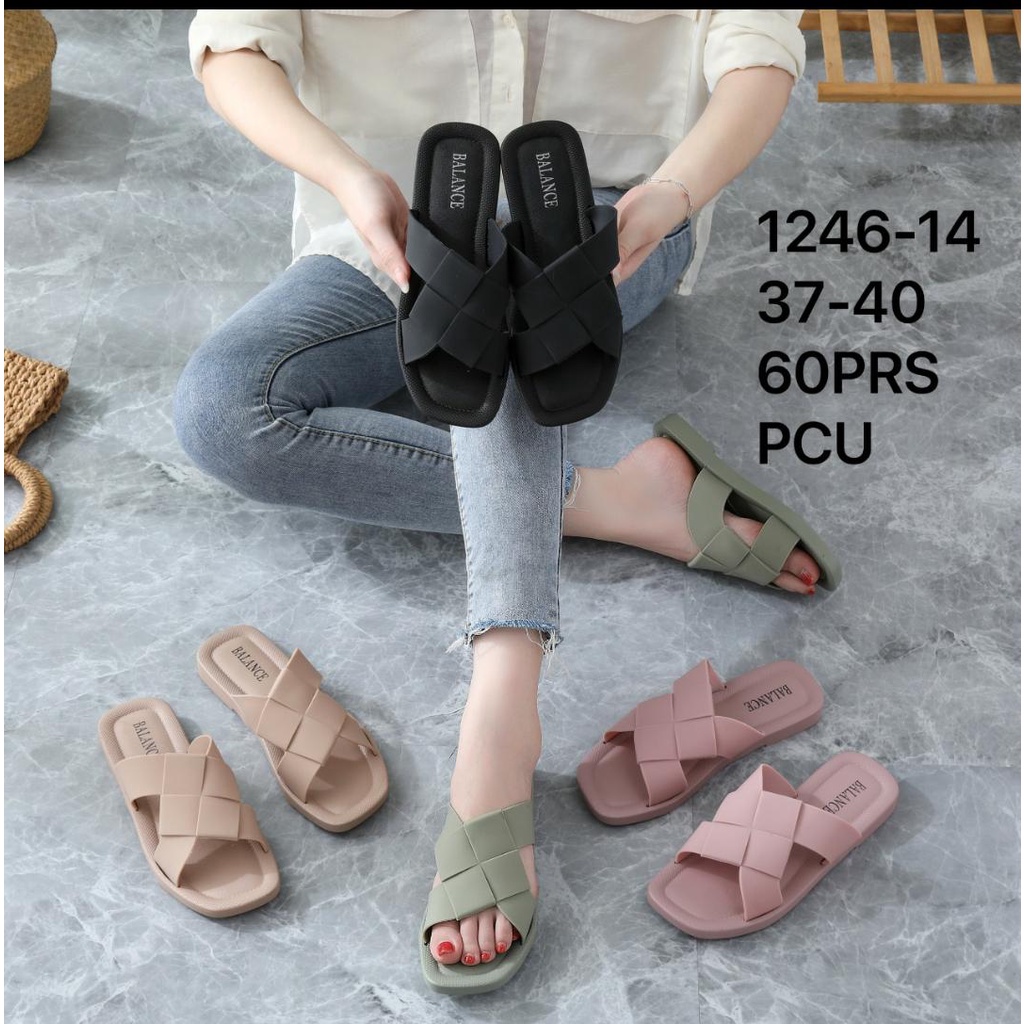 Sandal Slop Wanita Jelly Balance 1246-14