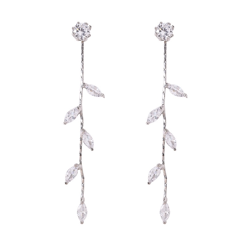 Anting Tusuk Gantung Bahan Sterling silver 925 Desain Daun Hias Zircon Gaya Retro Untuk Wanita