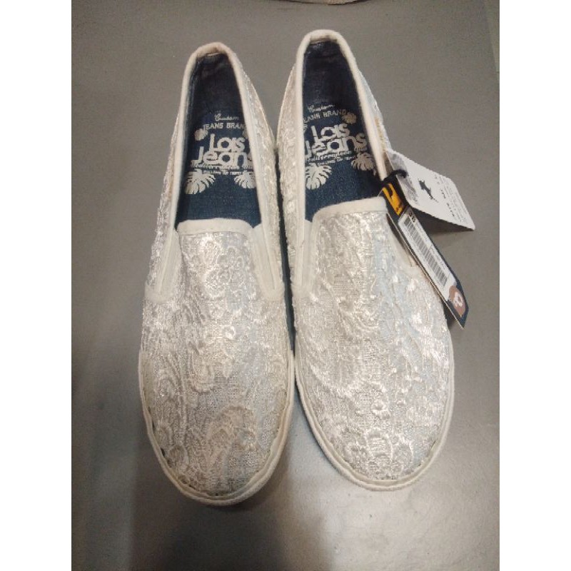 Sepatu Girls Lois Original