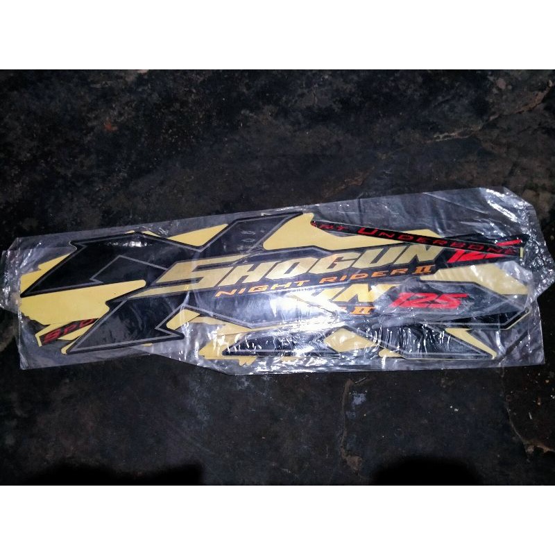 stiker suzuki shogun125 rr