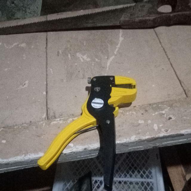 Tang Kupas Potong Kabel Hasston