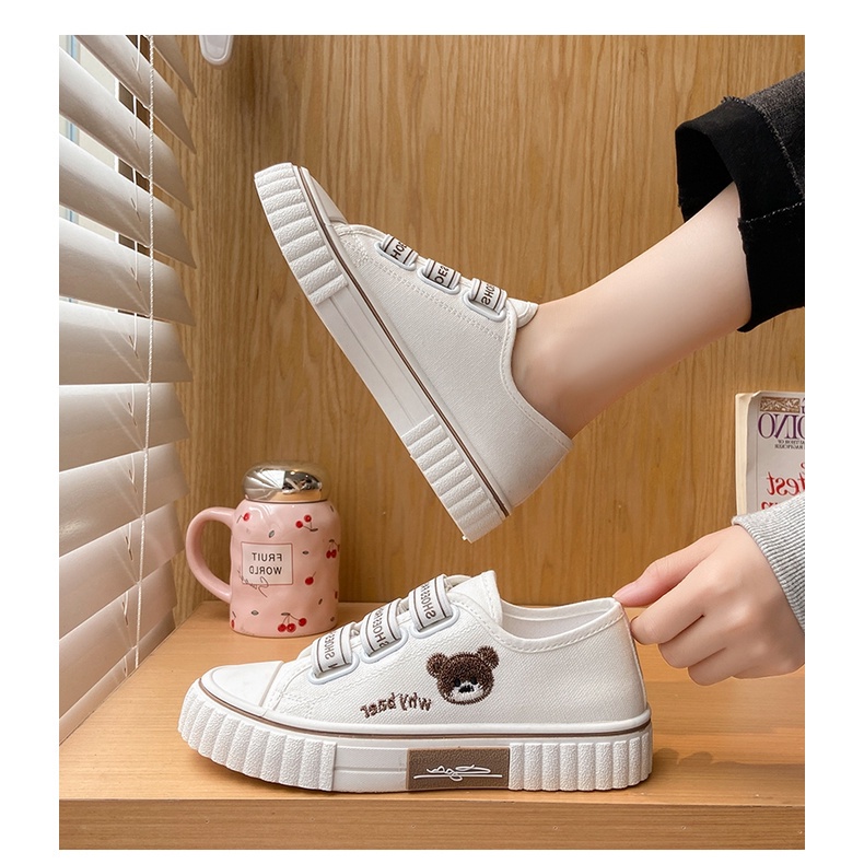 Sepatu Sneakers Kanvas Wanita Casual Import Sport Shoes Original Hitam Putih Onlinemall 225-2