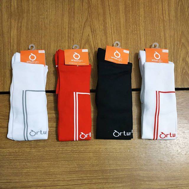 kaos kaki bola ortuseight panjang