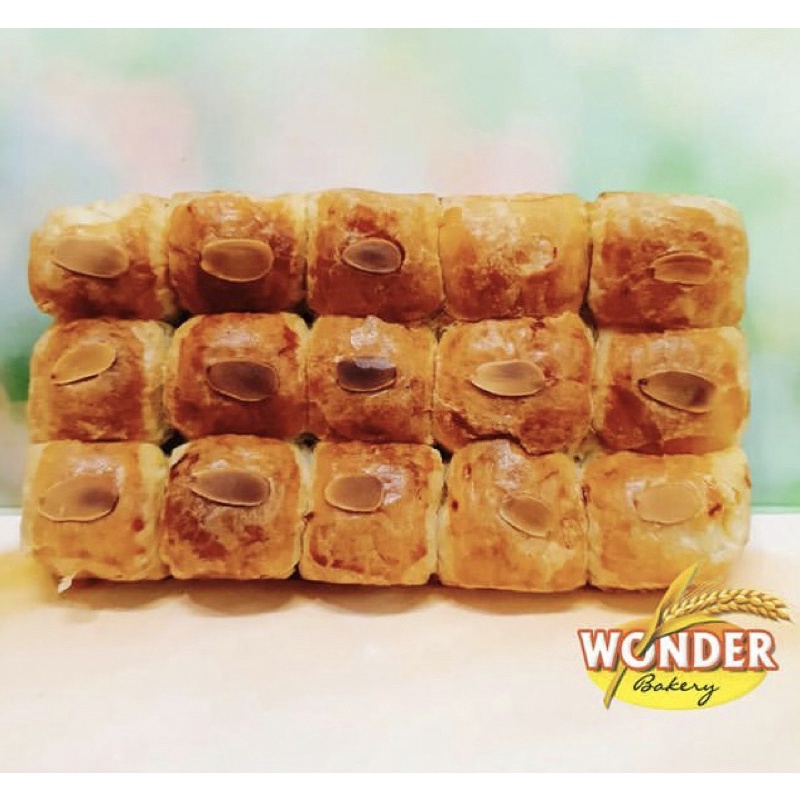 

BOLEN DURIAN WONDER BAKERY SOLO SALATIGA SEMARANG JAWA TENGAH (BELI 1 LUSIN HARGA LEBIH MURAH)