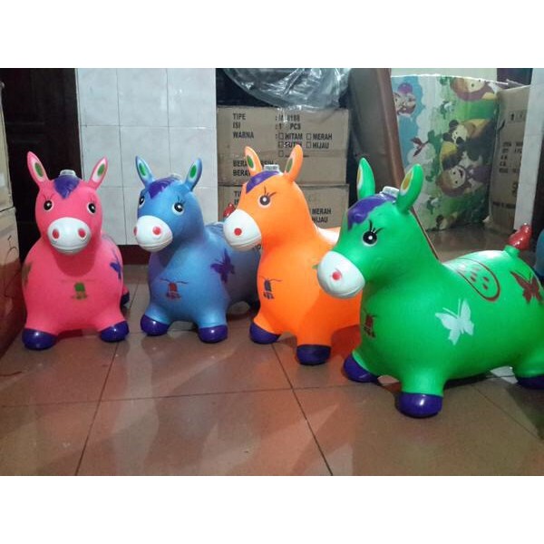 mainan kuda jumping bunyi suara (model kijang / rusa karet, tunggang)