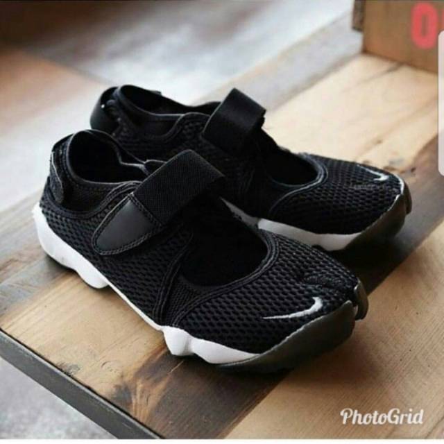 Nike Air Rift