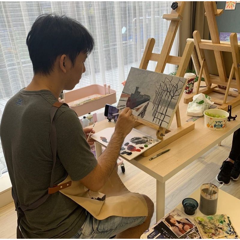 

WOODEN EASEL AND PAINTING KIT CANVAS BOARD