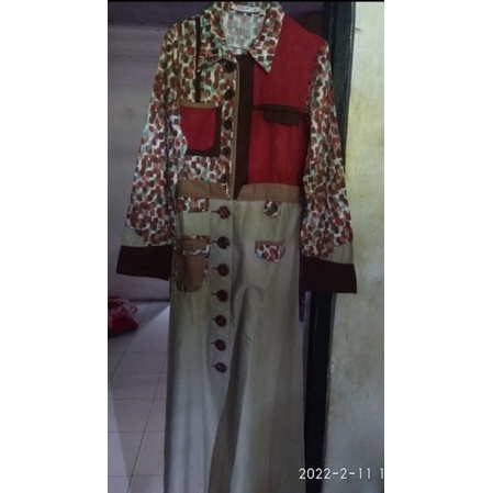 Tuneeca preloved size S