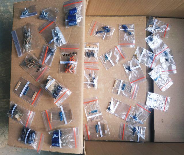 Kapasitor Elektrolit Elco Elko 100uf 16v 100 Uf 100uf 16volt 16 Volt