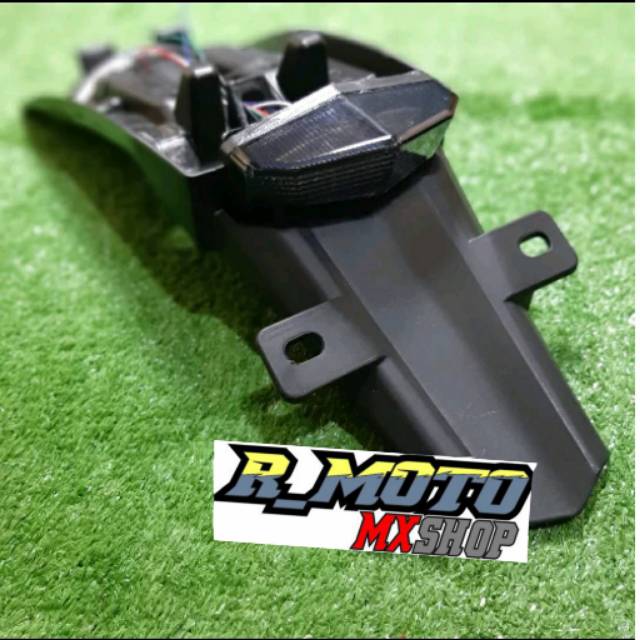 Stoplamp crf 150 L dan dudukan plat no belakang crf 150 L