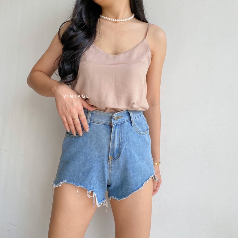 TANKTOP WANITA BASIC TANKTOP KOREA TANKTOP TALI KECIL-Nude