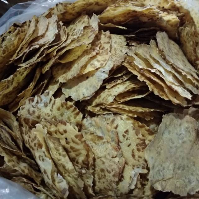 

kerupuk jengkol mentah