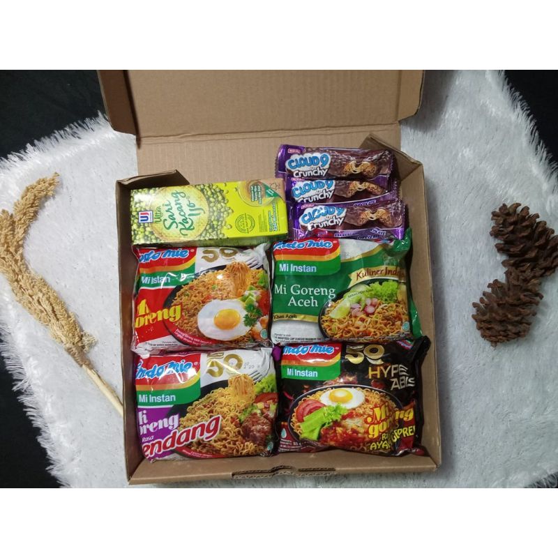 

Hampers/ Box Gift Mie Instan