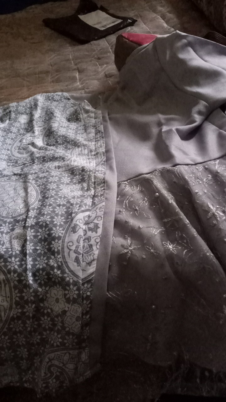 Atasan Batik Dolby Dolbi Dobby Doby Tenun Sutra Tulis Halus Katun Atbm Baron ,sarombit Atasan