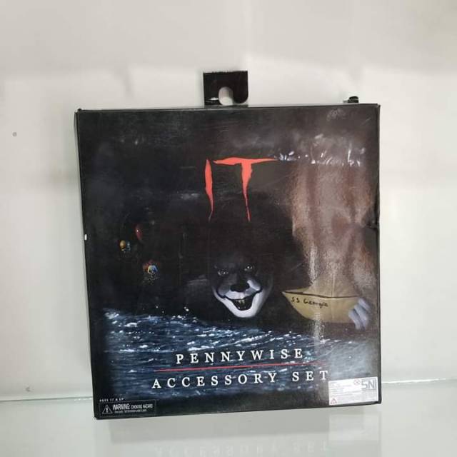 Mainan action figure
Pennywise IT accesory set
it the movie
Pennywise
by neca