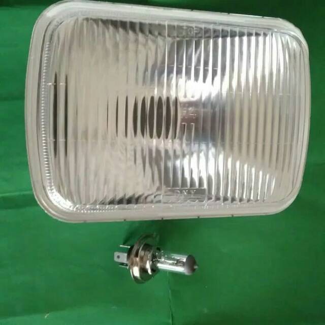 Lampu depan plus bohlam kijang super cary katana Isuzu panther harga 1 biji
