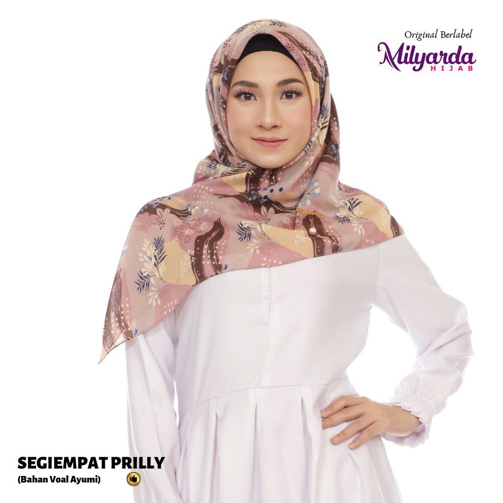 Segiempat Motif Prily Masker Motif Prily Milyarda Segiempat Motif Prily Masker Motif Prily Milyarda