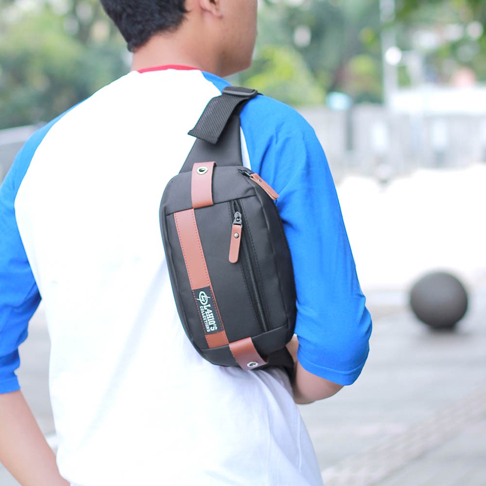 Tas Selempang Waistbag Pria Hitam Kecil Distro Keren Terbaru Simpel Premium Waterproof Anti Air