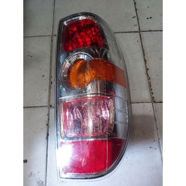 stoplamp mazda bt50 bt 50 kanan original