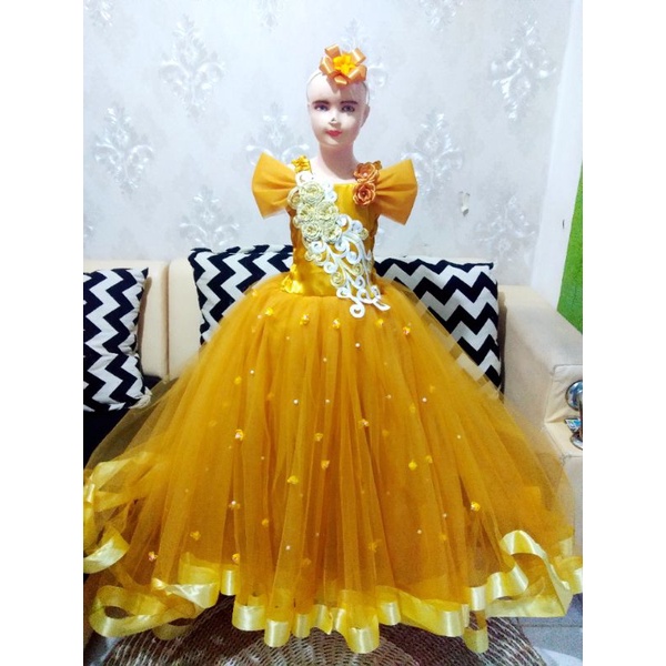 gaun anak tutu model ekor