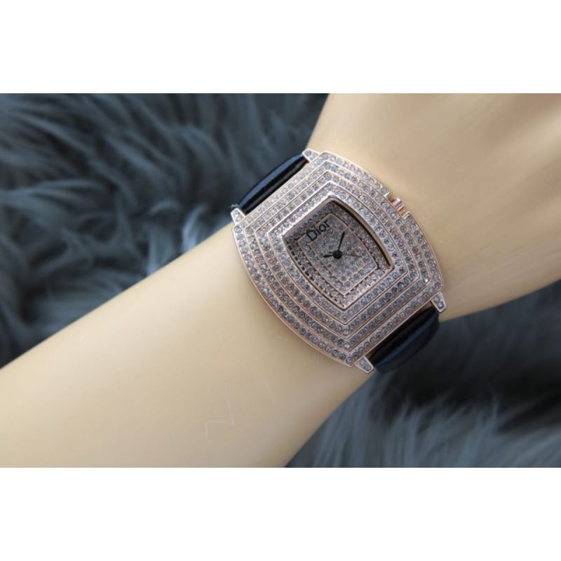 JAM TANGAN DlOR piramid best seller. 3.9cm @170rb