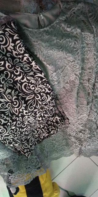 Stelan Kebaya Brukat Super Jumbo Fitrah Kombi Rok Lilit Batik Super Jumbo