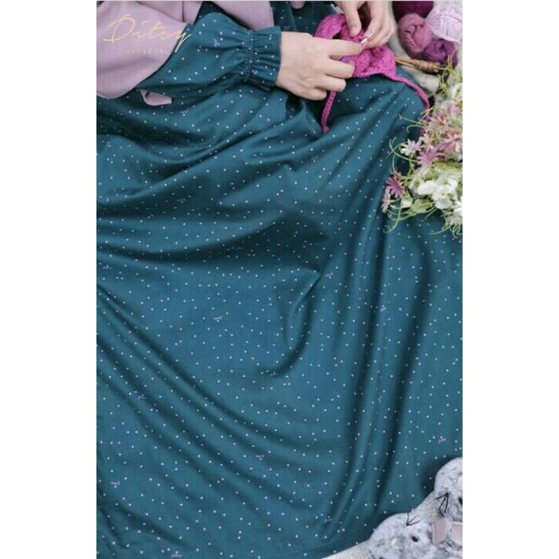 Punto Green Size S by Ditsy